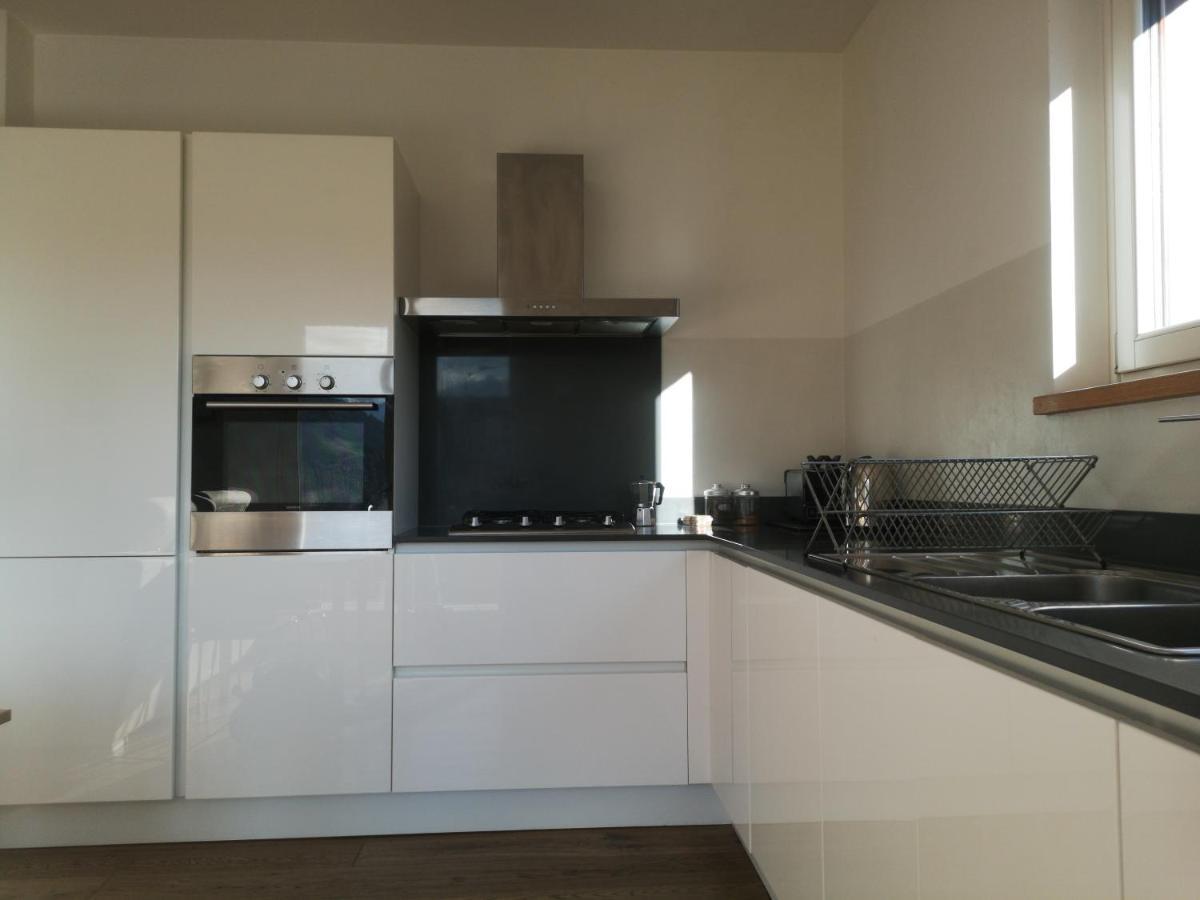 Aosta Stunning Panoramic Views From Modern Two Bedroom Apartment Luaran gambar