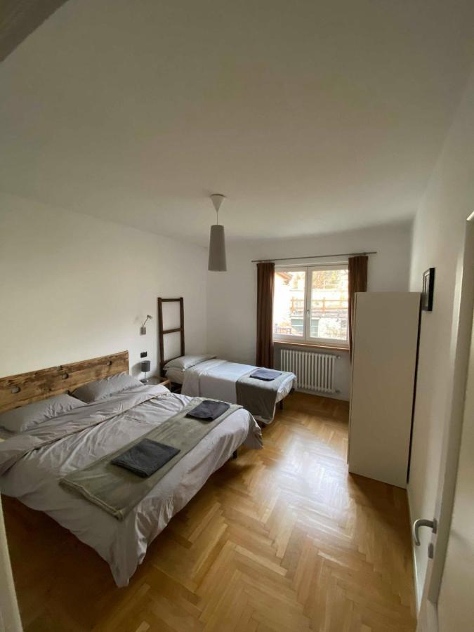 Aosta Stunning Panoramic Views From Modern Two Bedroom Apartment Luaran gambar