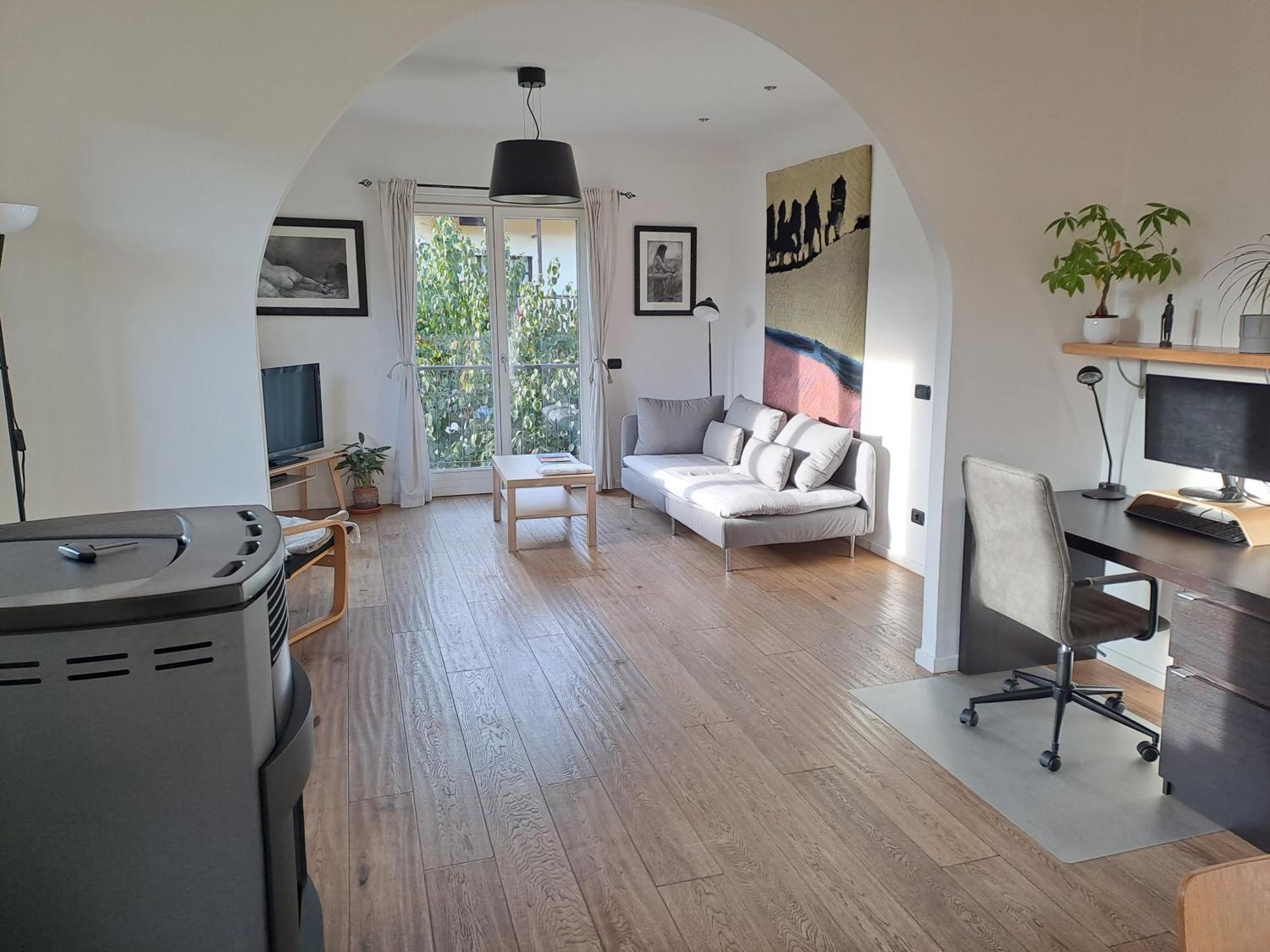 Aosta Stunning Panoramic Views From Modern Two Bedroom Apartment Luaran gambar